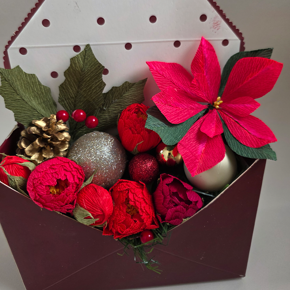 Christmas Envelope Arrangement – Festive Forever Blooms