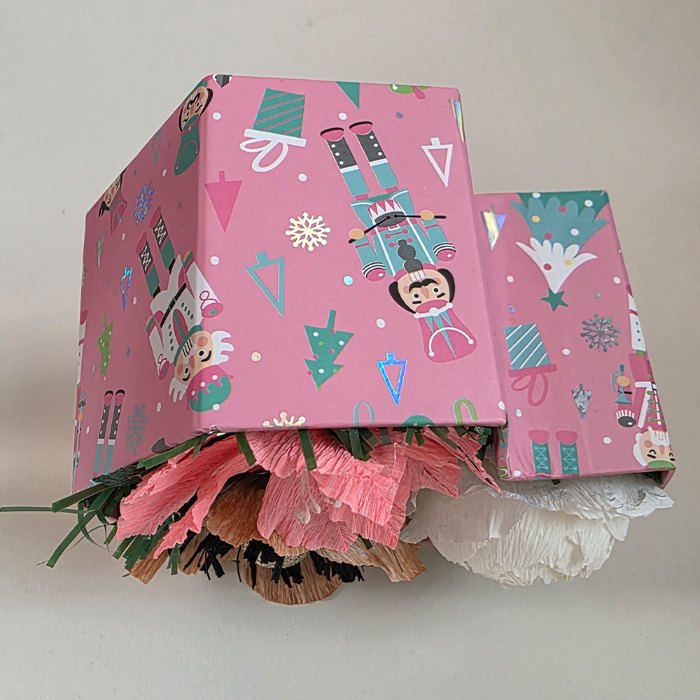 Festive Heart Arrangement