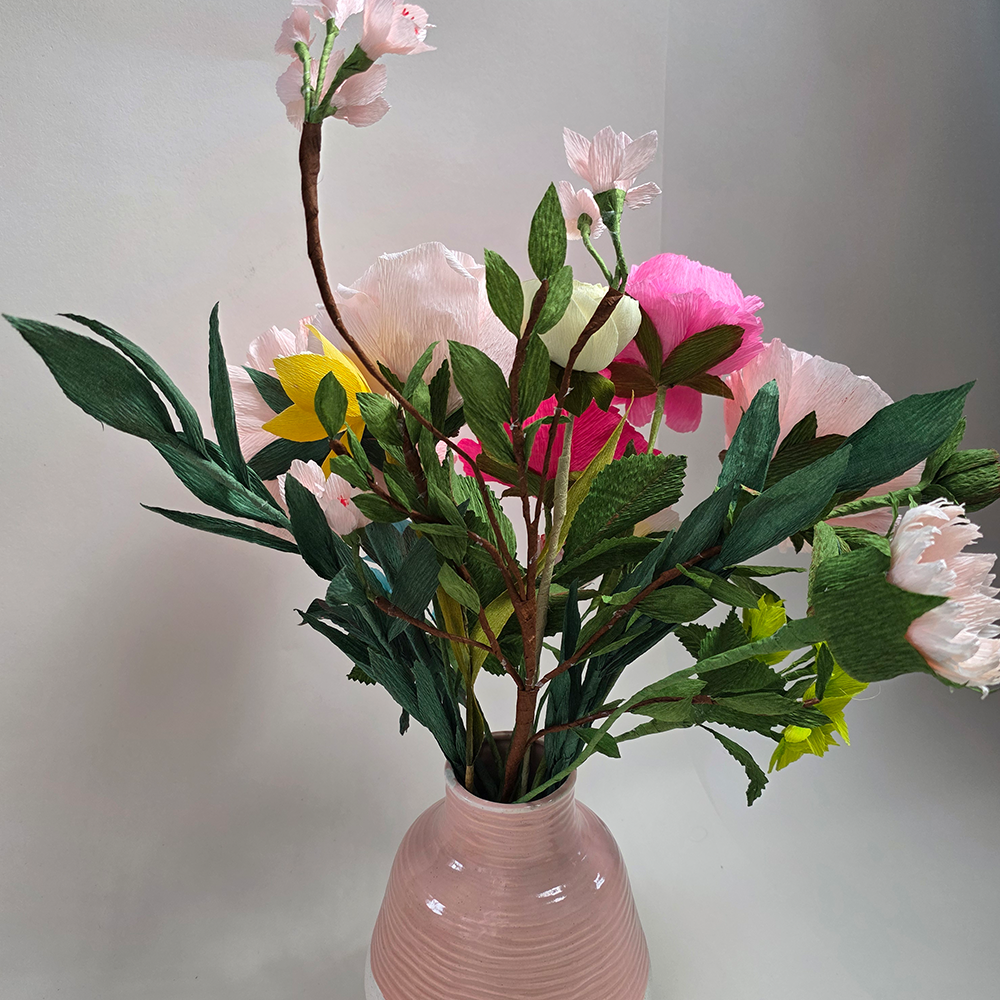 Blooming Harmony Vase – Handmade Paper Flower Arrangement