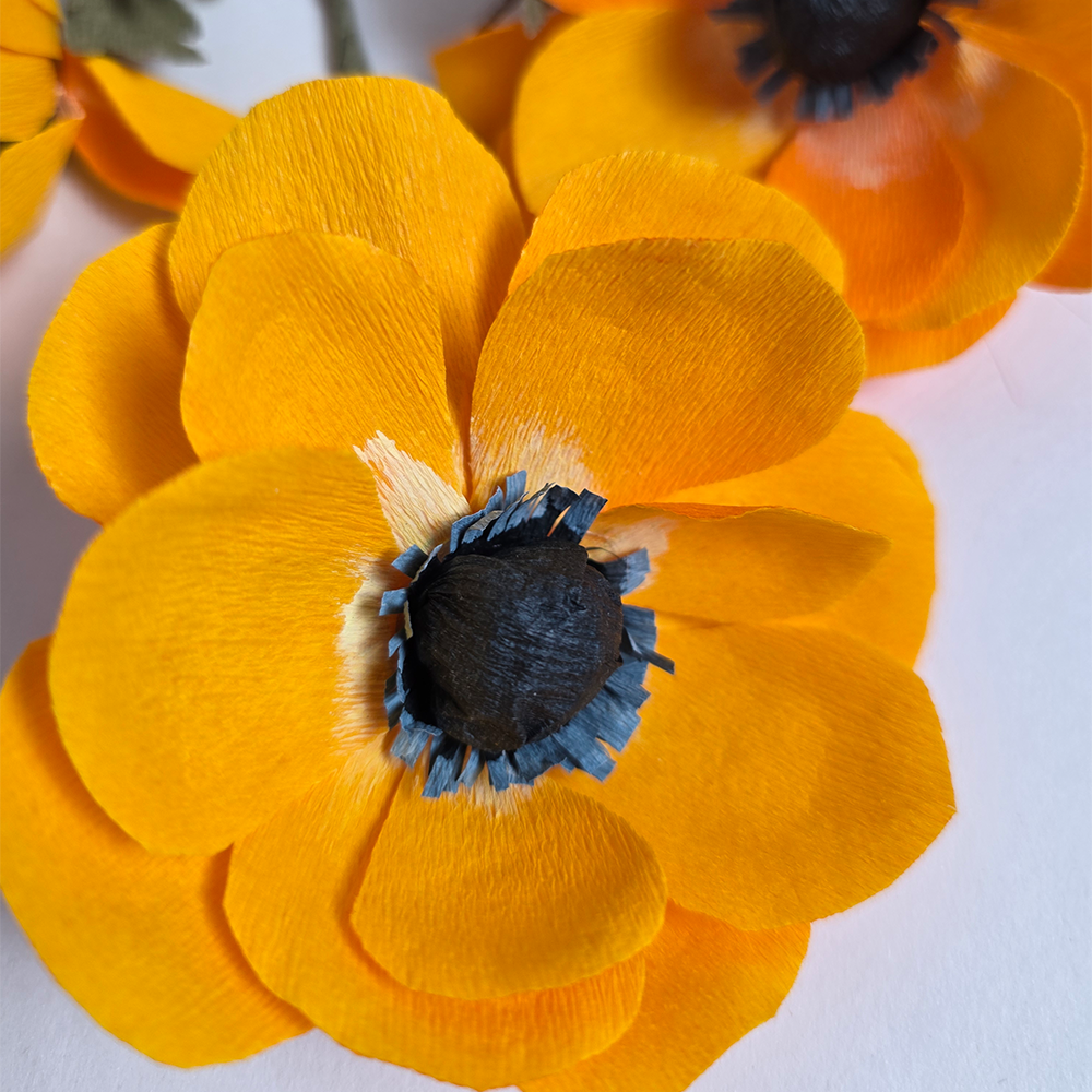 Handmade Doublette Crepe Paper Anemon