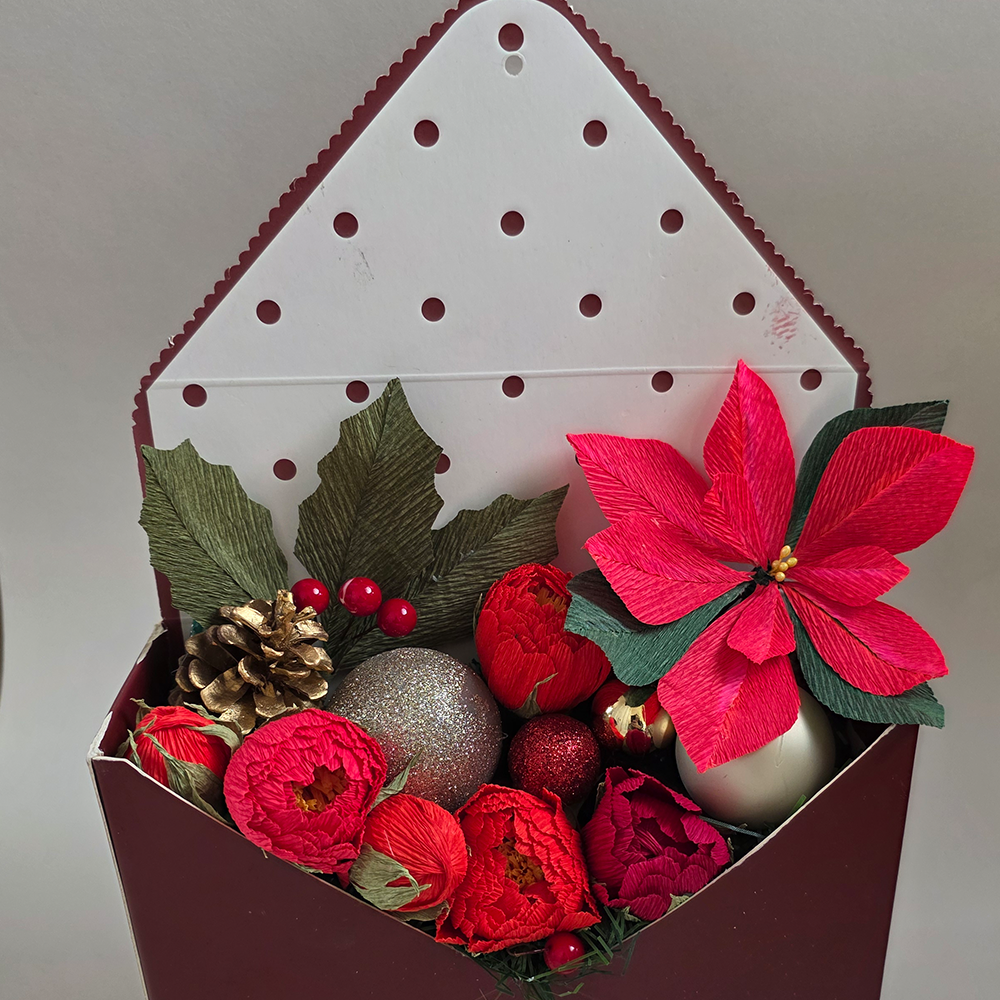 Christmas Envelope Arrangement – Festive Forever Blooms