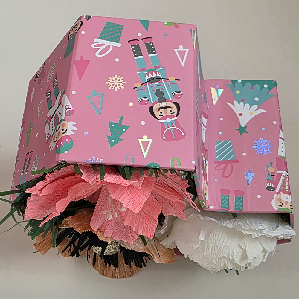 Festive Heart Arrangement