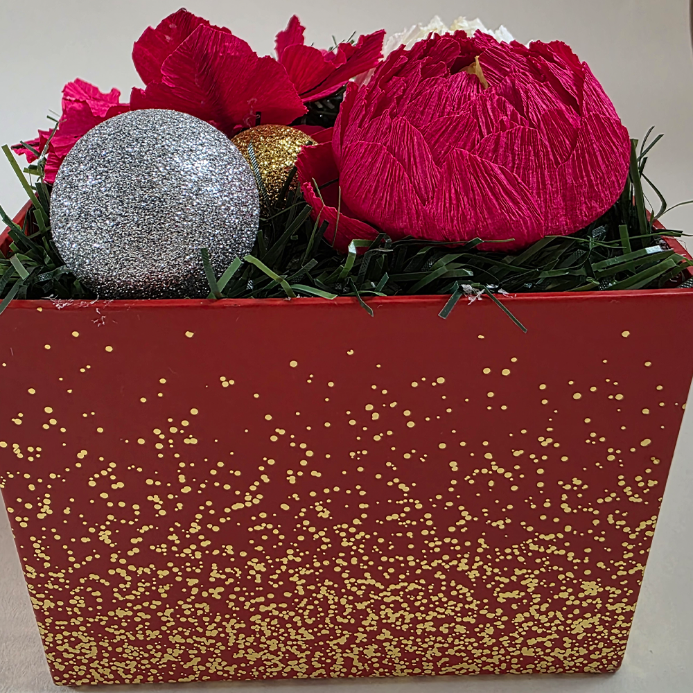 Festive Bloom Box – Red &amp; White Christmas Edition